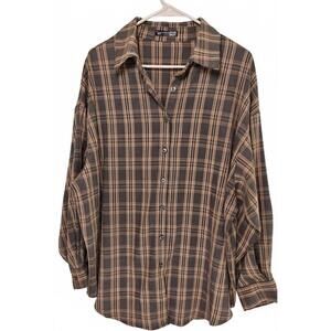 DAZY Men's Gray and Tan Oversized Plaid Button-Up Shirt Size Medium